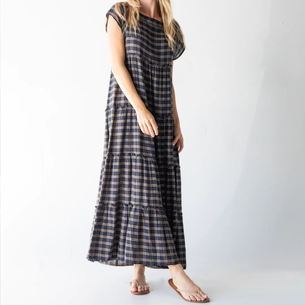 Natural Life Berkley Maxi Dress - Navy/Tan